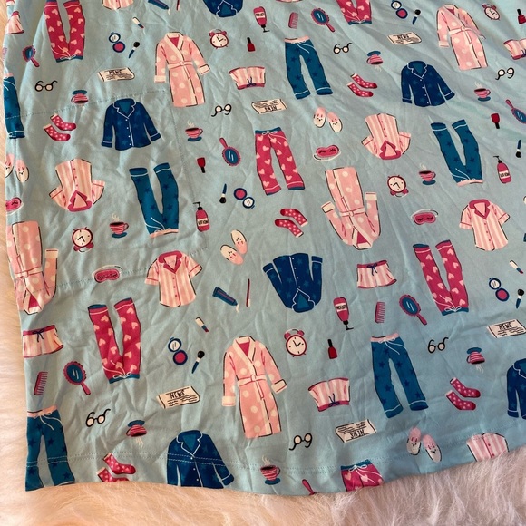 Secret Treasures Soft Nightgown Womens Size 2X-3X Blue Pajamas With Pockets - Picture 5 of 8